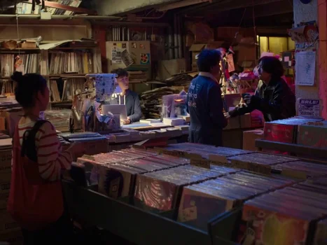 Still frame 38 from Perfect Days (2023) directed by Wim Wenders