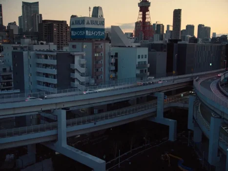 Still frame 68 from Perfect Days (2023) directed by Wim Wenders