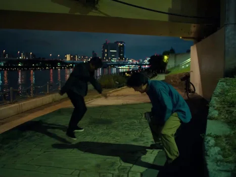Still frame 108 from Perfect Days (2023) directed by Wim Wenders