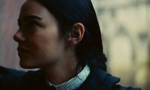Still frame 65 from Poor Things (2023) directed by Yorgos Lanthimos