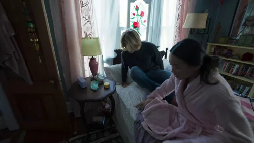 Still frame 33 from Presence (2024) directed by Steven Soderbergh