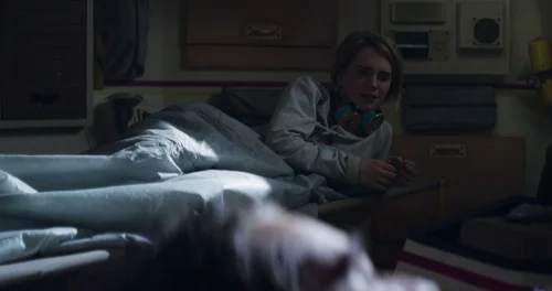 Still frame 8 from Prospect (2018) directed by Christopher Caldwell, Zeek Earl