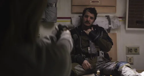 Still frame 44 from Prospect (2018) directed by Christopher Caldwell, Zeek Earl