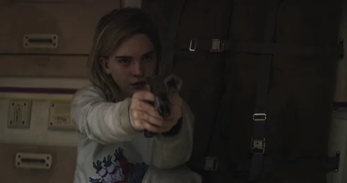 Still frame 46 from Prospect (2018) directed by Christopher Caldwell, Zeek Earl