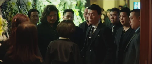 Still frame 15 from Psychokinesis (2018) directed by Yeon Sang-ho