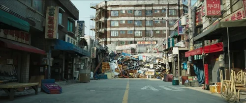 Still frame 39 from Psychokinesis (2018) directed by Yeon Sang-ho