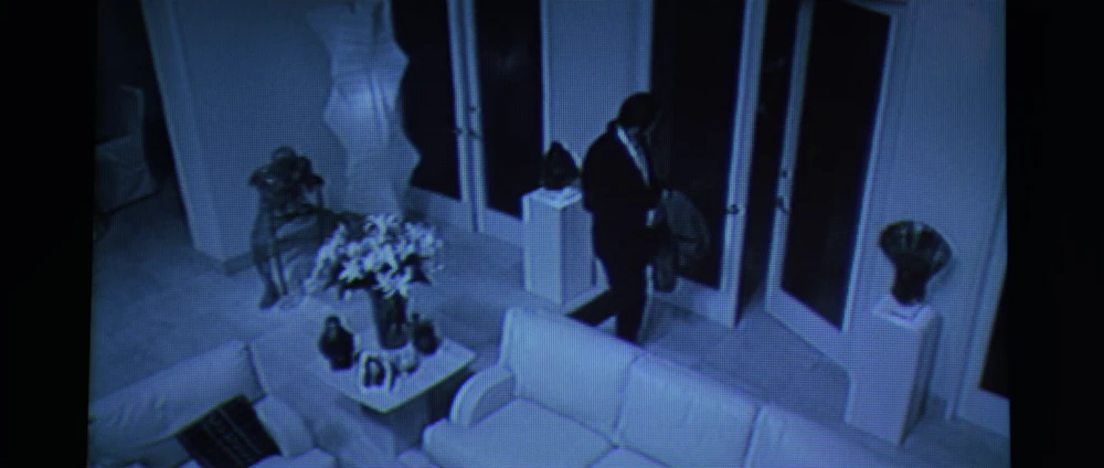 Still frame 44 from Pulp Fiction (1994) directed by Quentin Tarantino