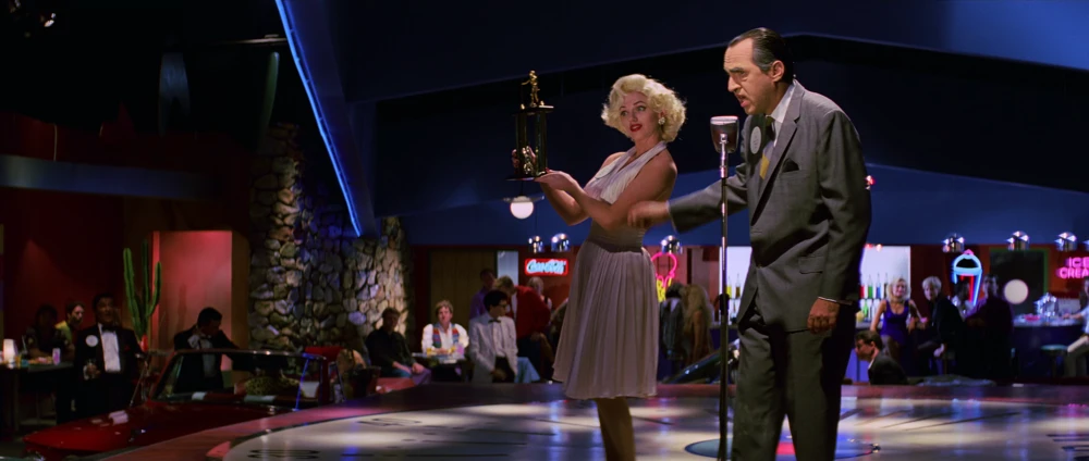 Still frame 67 from Pulp Fiction (1994) directed by Quentin Tarantino