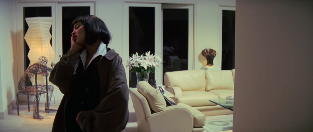 Still frame 71 from Pulp Fiction (1994) directed by Quentin Tarantino