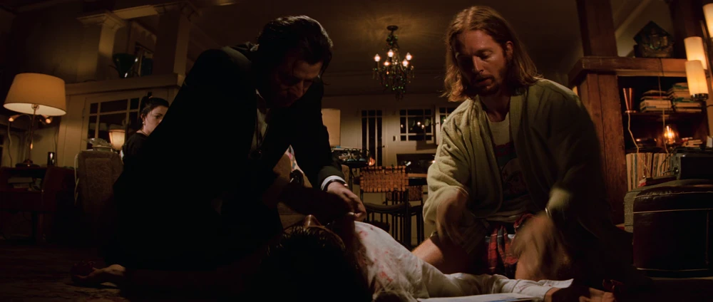 Still frame 83 from Pulp Fiction (1994) directed by Quentin Tarantino