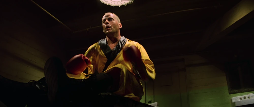 Still frame 103 from Pulp Fiction (1994) directed by Quentin Tarantino