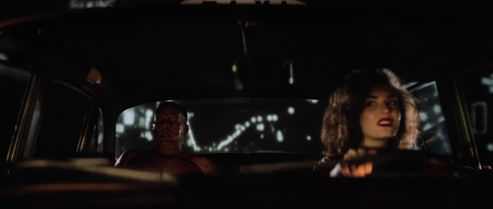 Still frame 109 from Pulp Fiction (1994) directed by Quentin Tarantino