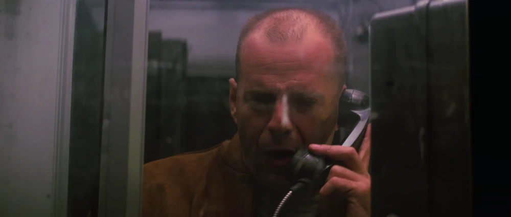 Still frame 115 from Pulp Fiction (1994) directed by Quentin Tarantino