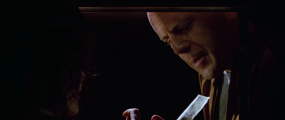 Still frame 117 from Pulp Fiction (1994) directed by Quentin Tarantino