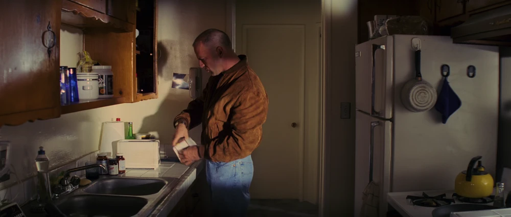 Still frame 140 from Pulp Fiction (1994) directed by Quentin Tarantino