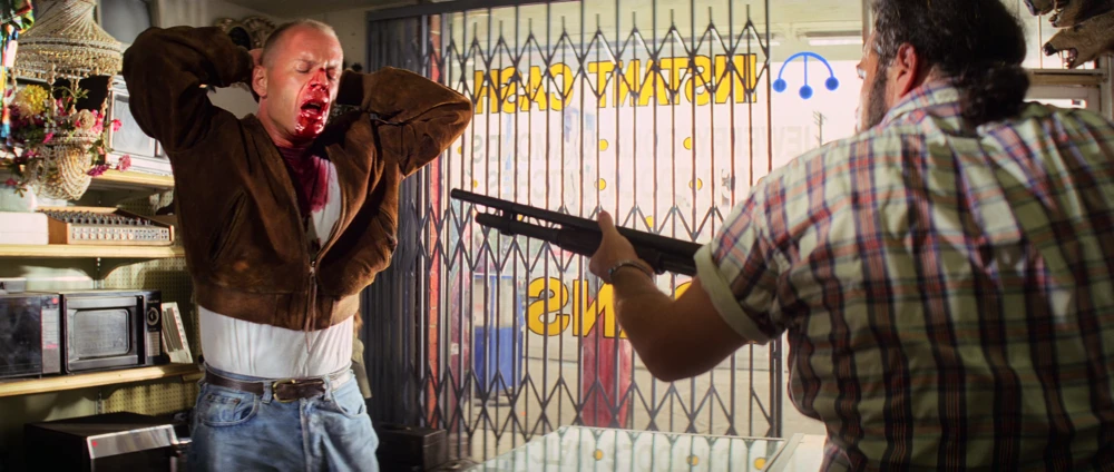 Still frame 149 from Pulp Fiction (1994) directed by Quentin Tarantino