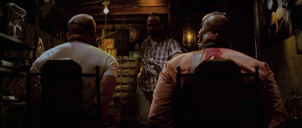 Still frame 151 from Pulp Fiction (1994) directed by Quentin Tarantino