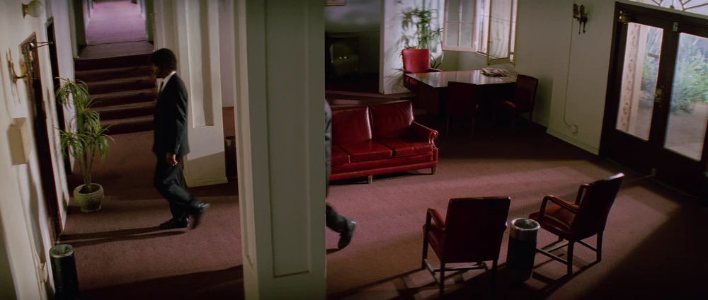 Still frame 8 from Pulp Fiction (1994) directed by Quentin Tarantino