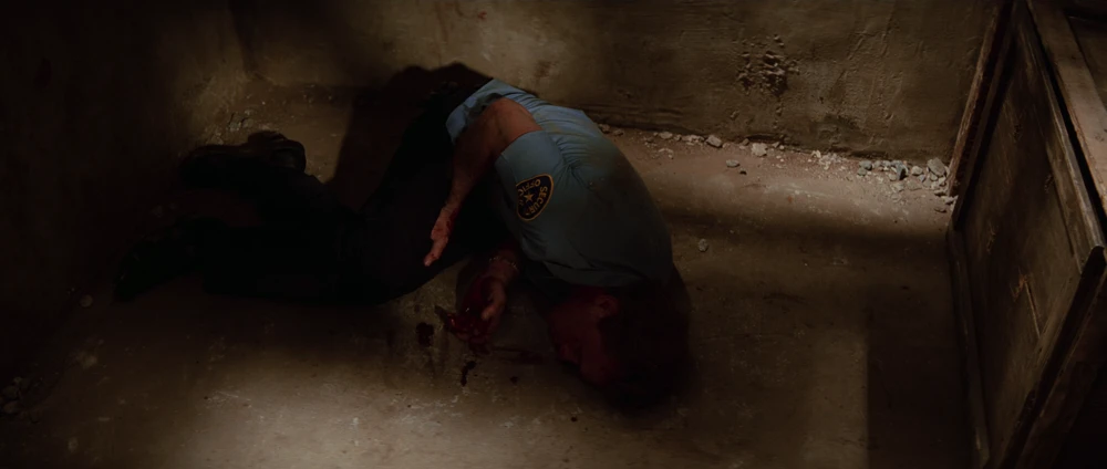 Still frame 165 from Pulp Fiction (1994) directed by Quentin Tarantino