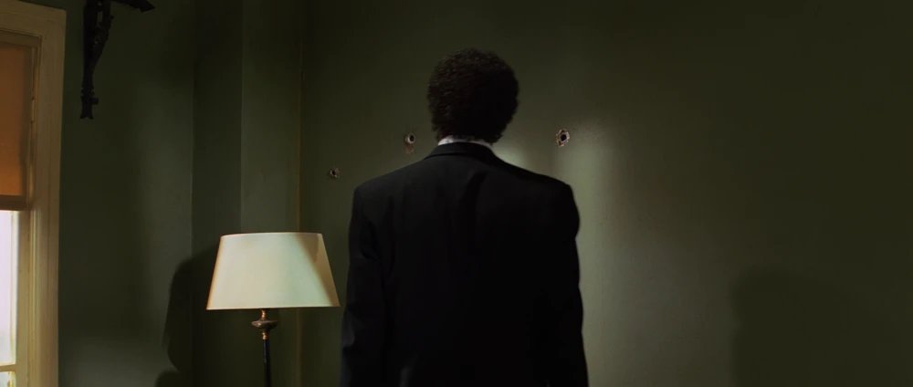 Still frame 174 from Pulp Fiction (1994) directed by Quentin Tarantino
