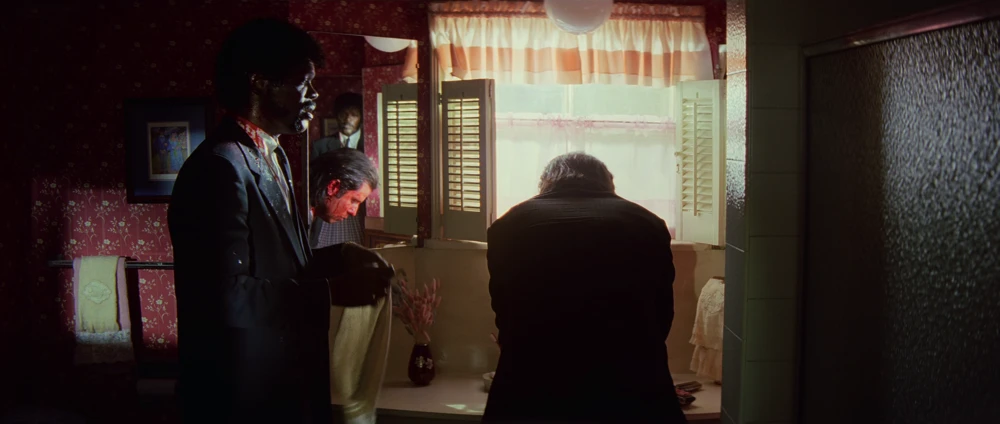 Still frame 178 from Pulp Fiction (1994) directed by Quentin Tarantino