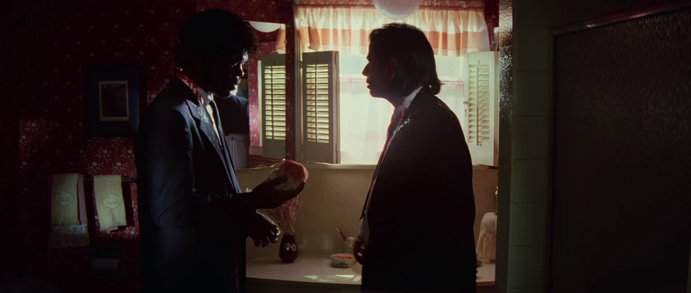 Still frame 179 from Pulp Fiction (1994) directed by Quentin Tarantino