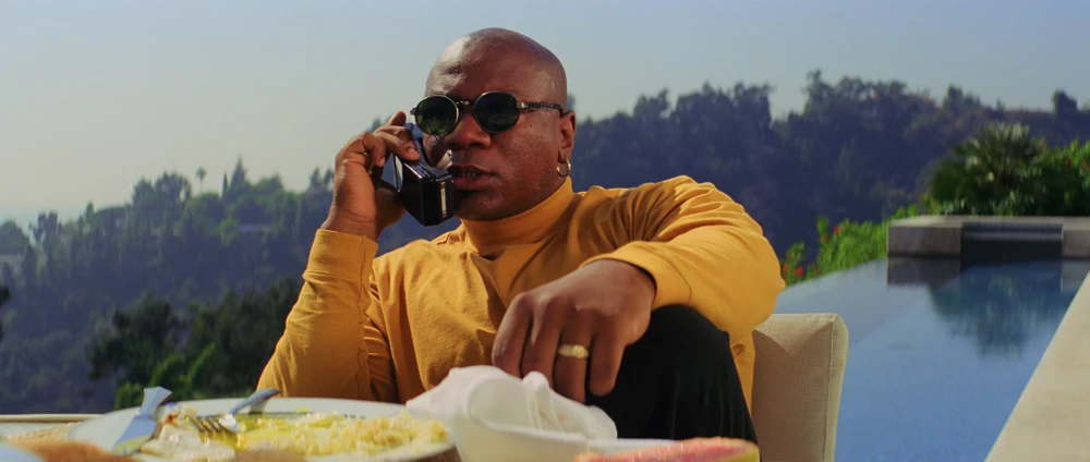 Still frame 182 from Pulp Fiction (1994) directed by Quentin Tarantino