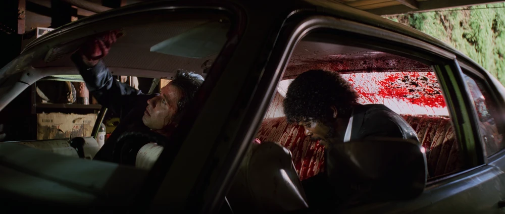 Still frame 194 from Pulp Fiction (1994) directed by Quentin Tarantino