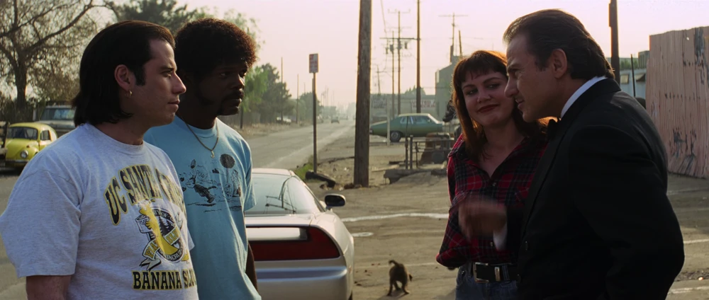 Still frame 203 from Pulp Fiction (1994) directed by Quentin Tarantino