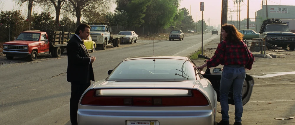 Still frame 204 from Pulp Fiction (1994) directed by Quentin Tarantino