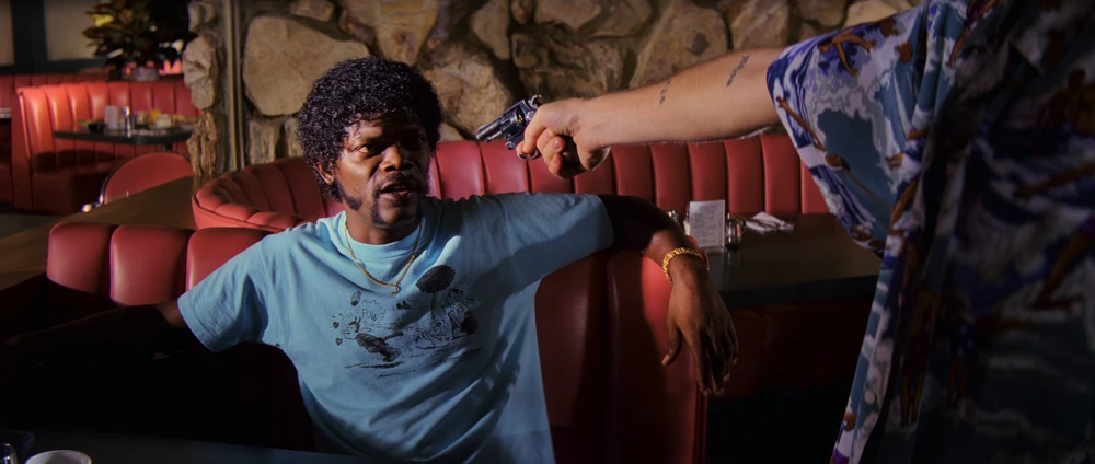 Still frame 211 from Pulp Fiction (1994) directed by Quentin Tarantino