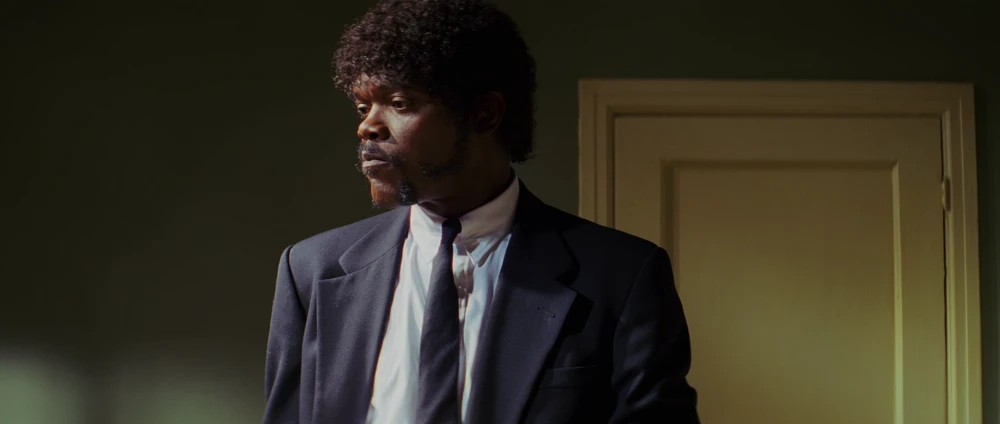 Still frame 18 from Pulp Fiction (1994) directed by Quentin Tarantino