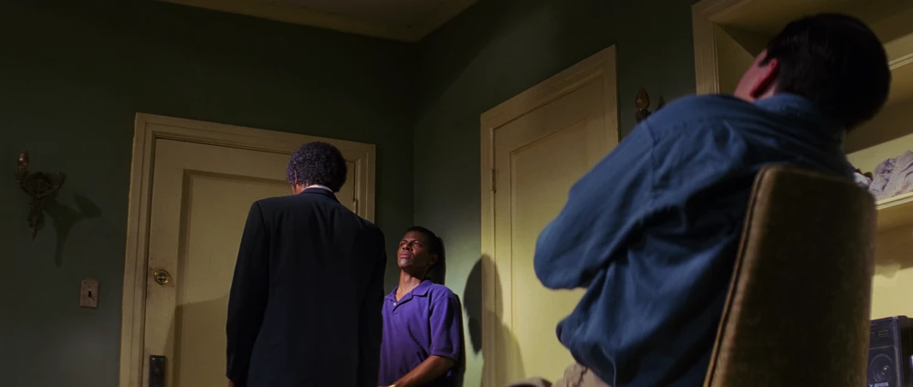 Still frame 24 from Pulp Fiction (1994) directed by Quentin Tarantino