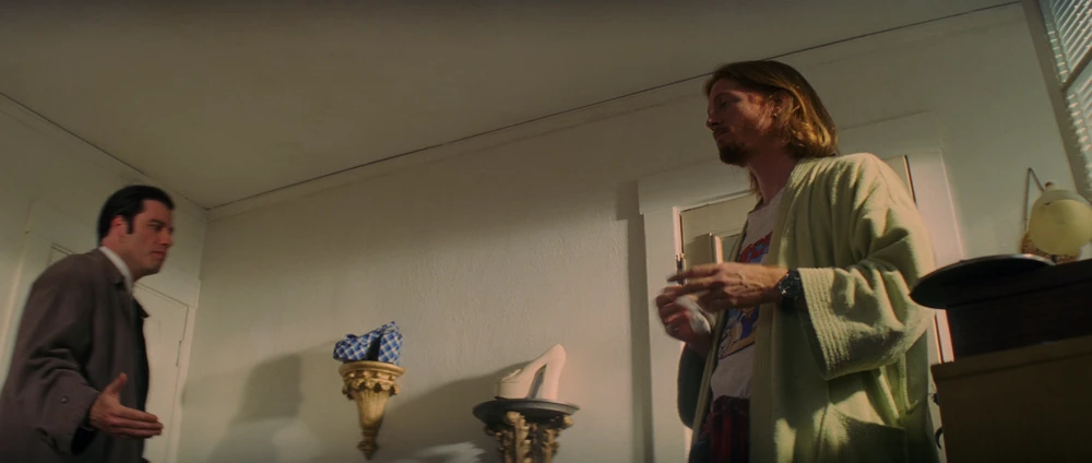 Still frame 37 from Pulp Fiction (1994) directed by Quentin Tarantino