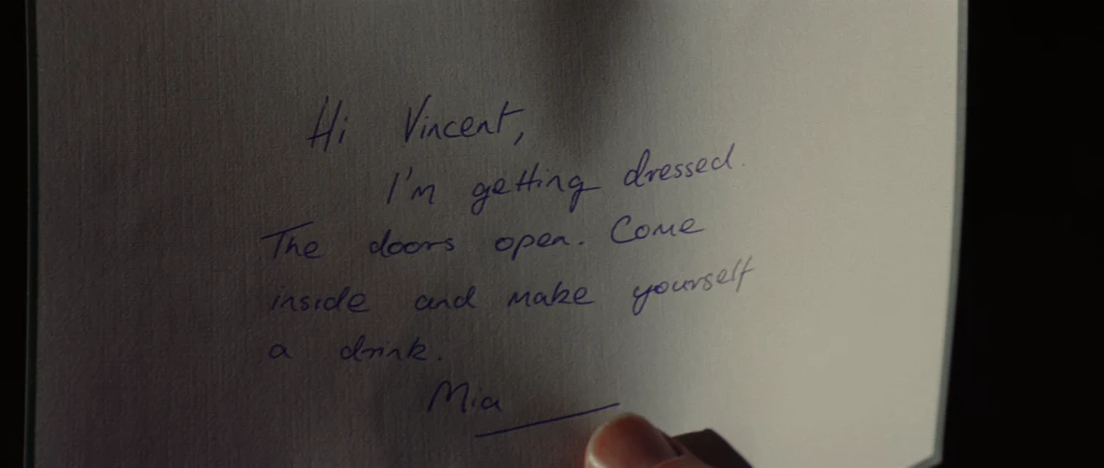 Still frame 41 from Pulp Fiction (1994) directed by Quentin Tarantino