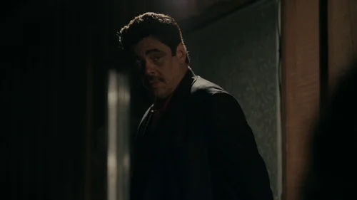 Still frame 92 from Reptile (2023) directed by Grant Singer
