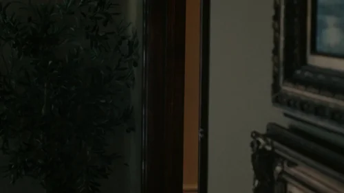 Still frame 132 from Reptile (2023) directed by Grant Singer