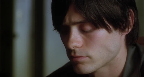 Still frame 104 from Requiem for a Dream (2000) directed by Darren Aronofsky