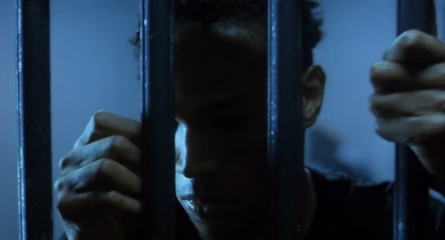 Still frame 115 from Requiem for a Dream (2000) directed by Darren Aronofsky