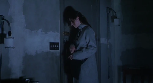 Still frame 141 from Requiem for a Dream (2000) directed by Darren Aronofsky