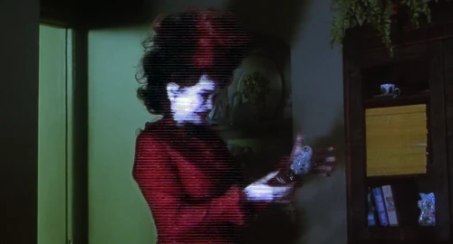 Still frame 158 from Requiem for a Dream (2000) directed by Darren Aronofsky