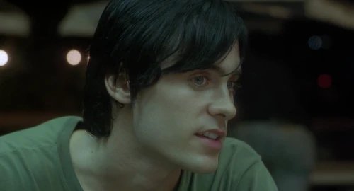 Still frame 10 from Requiem for a Dream (2000) directed by Darren Aronofsky