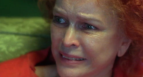 Still frame 161 from Requiem for a Dream (2000) directed by Darren Aronofsky
