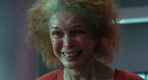 Still frame 170 from Requiem for a Dream (2000) directed by Darren Aronofsky