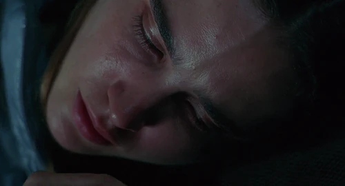 Still frame 182 from Requiem for a Dream (2000) directed by Darren Aronofsky