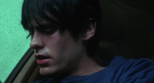 Still frame 183 from Requiem for a Dream (2000) directed by Darren Aronofsky