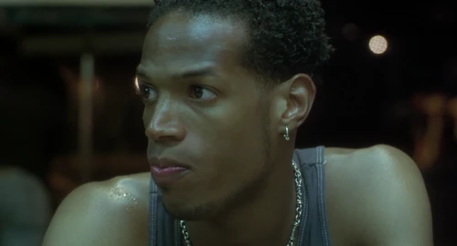 Still frame 13 from Requiem for a Dream (2000) directed by Darren Aronofsky