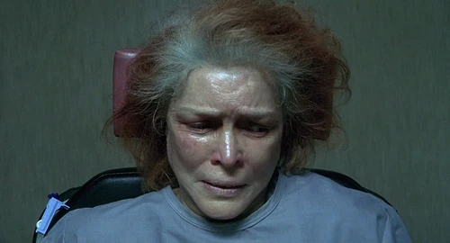 Still frame 203 from Requiem for a Dream (2000) directed by Darren Aronofsky