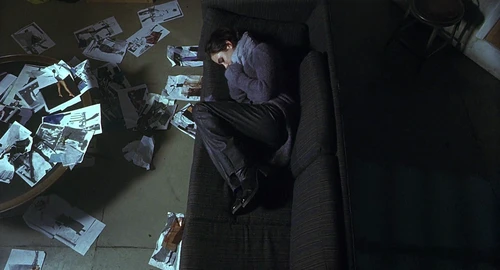 Still frame 216 from Requiem for a Dream (2000) directed by Darren Aronofsky