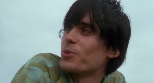Still frame 26 from Requiem for a Dream (2000) directed by Darren Aronofsky